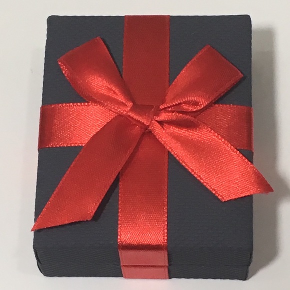 HELD for Shondrae! 2.5 Ct Sapphire SS Earrings NWT - Picture 5 of 5